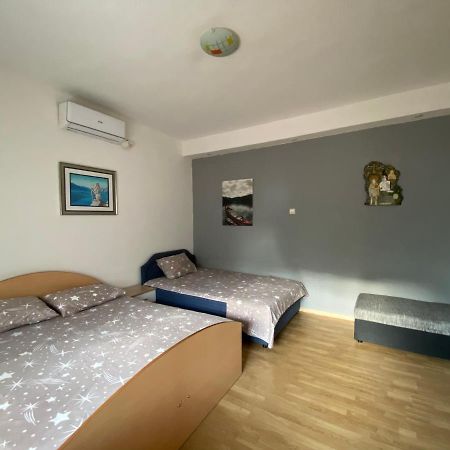 Apartments Vido Kotor Exterior photo