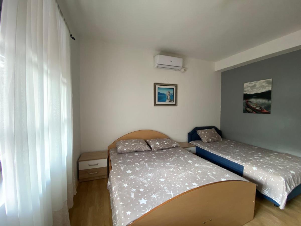 Apartments Vido Kotor Exterior photo