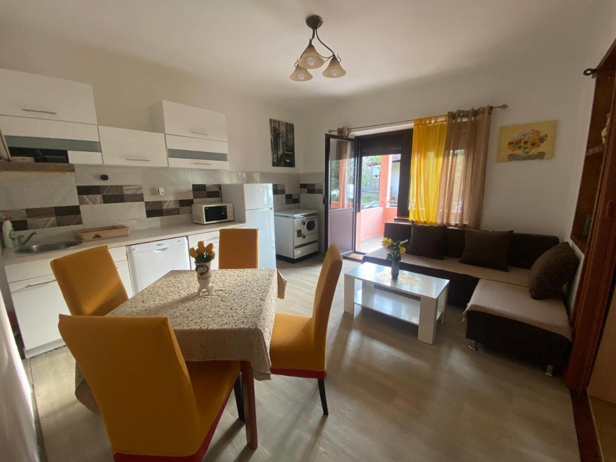 Apartments Vido Kotor Exterior photo
